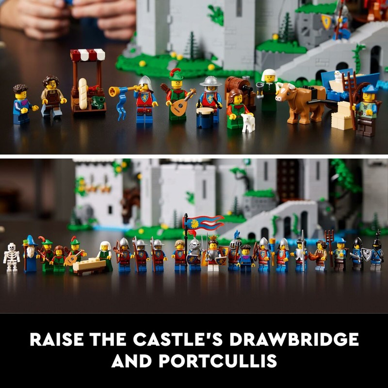 Interior del Castillo Lego ICONS con minifiguras