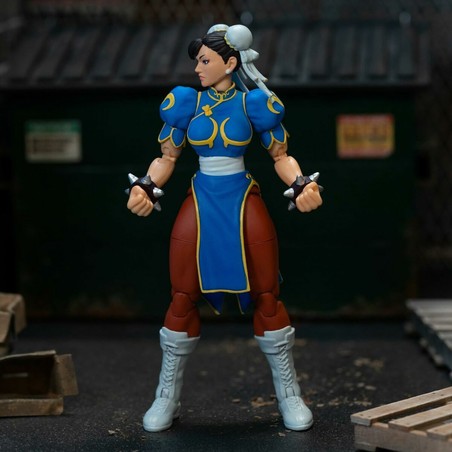 Figura articulada Chun-Li, mostrando puntos de articulación