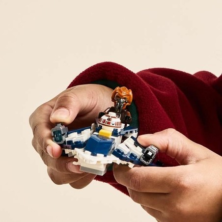 Montaje de figuras con bloques Lego originales
