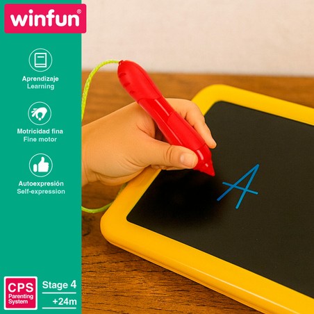 Niño usando tablet interactiva para desarrollar motricidad fina