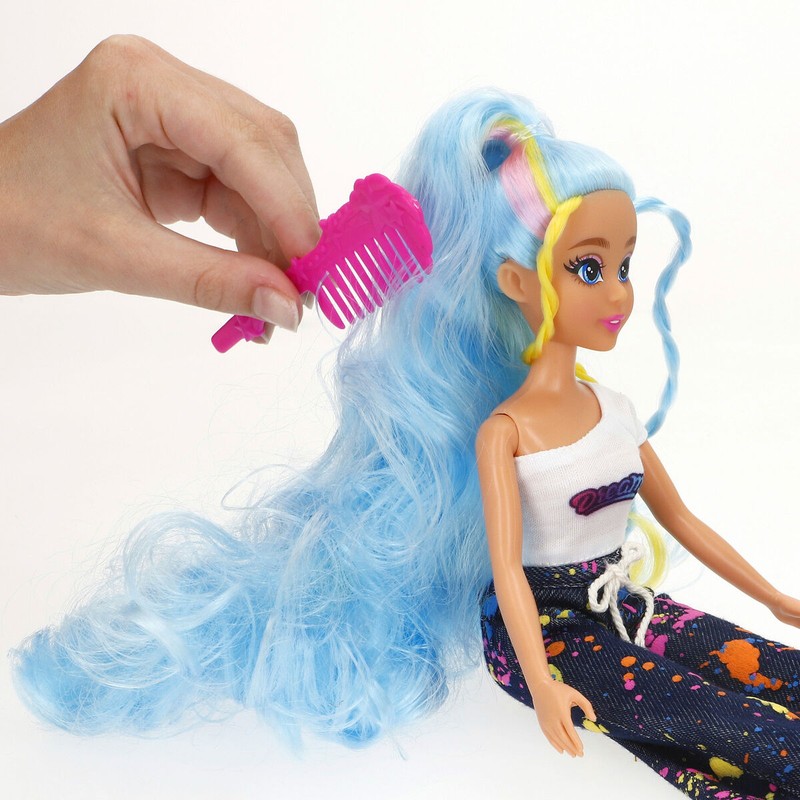 Muñeca personalizable Glam Up Dreameez con accesorios de moda