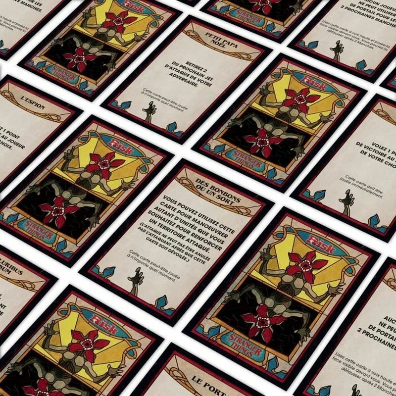 Juego mesa educativo: vista detallada de las miniaturas de Stranger Things