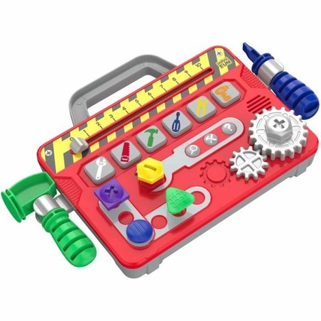 Niño jugando con maletín de herramientas, aprendizaje divertido
