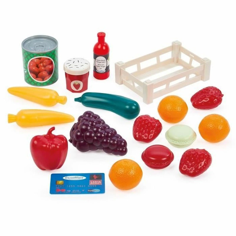 Familia disfrutando del juego de imitación supermercado en casa