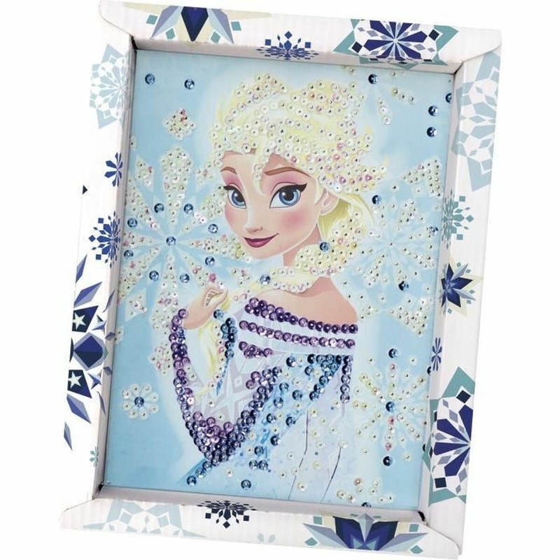 Niña disfrutando con el set de dibujo artístico de lentejuelas de Elsa.