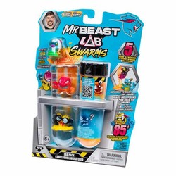Muñeca bebé Famosa en su caja, ideal para regalo.