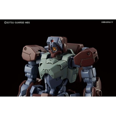 Coleccionables premium Bandai, vista lateral de la figura