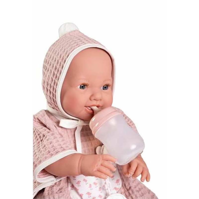 Muñeca Antonio Juan con accesorios para juego simbólico