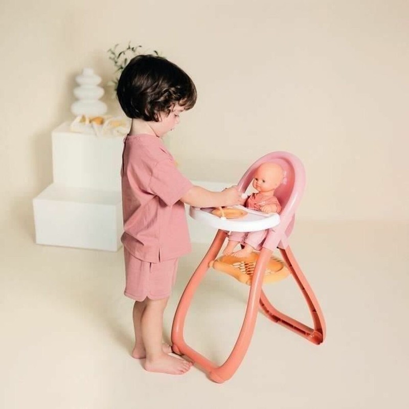 Trona de muñecas Smoby, juguete que estimula la creatividad infantil