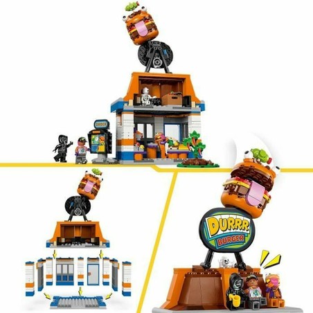 Niño jugando con juguete construcción motricidad fina LEGO Fortnite