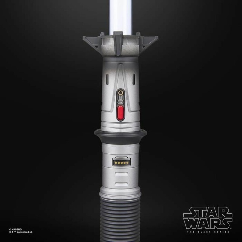 Réplica sable luz Star Wars Ahsoka con base de exhibición