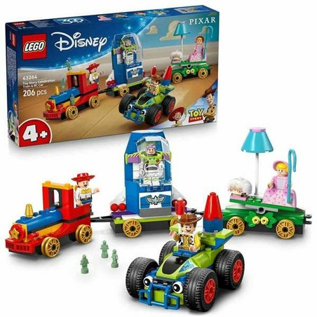Niño construyendo su tren LEGO con bloques educativos