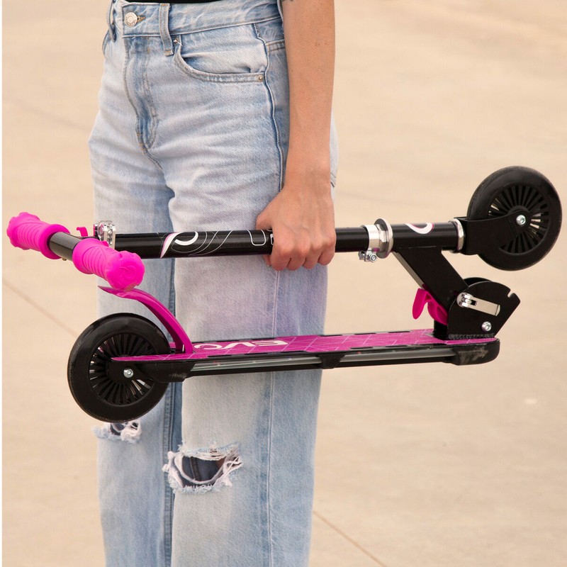 Patinete resistente de acero para diversión al aire libre