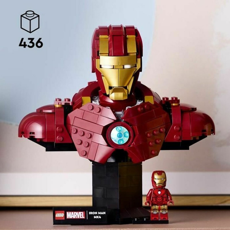 Decoración geek oficina con Iron Man Lego
