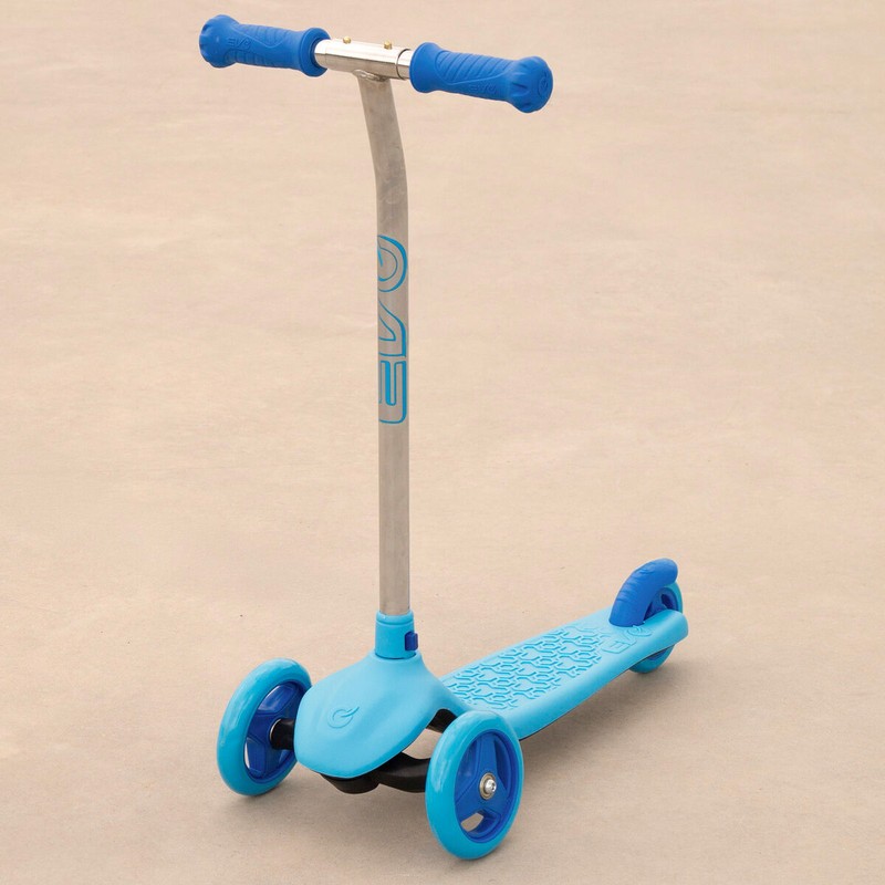 Patinete exterior diversión para aprender y jugar al aire libre