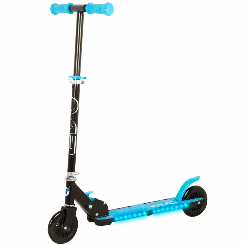 Vista lateral del patinete EVO que mejora el equilibrio