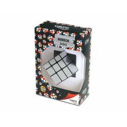 Cubo Rubik Mirror Cayro en acción, mostrando su diseño de piezas irregulares.
