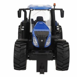 Coches juguete niños: Tractor radiocontrol New Holland T8.435 Genesis en acción 2