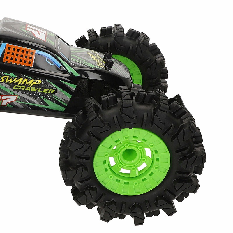 Vehículo RC Maisto con mando de control de 2.4 GHz para manejo preciso