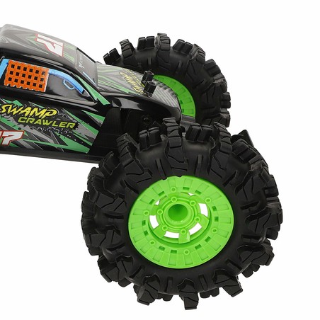 Vehículo RC Maisto con mando de control de 2.4 GHz para manejo preciso
