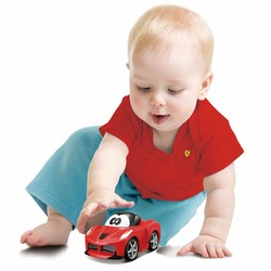 Playset Ferrari niños con alfombra de juego y coche LaFerrari 2