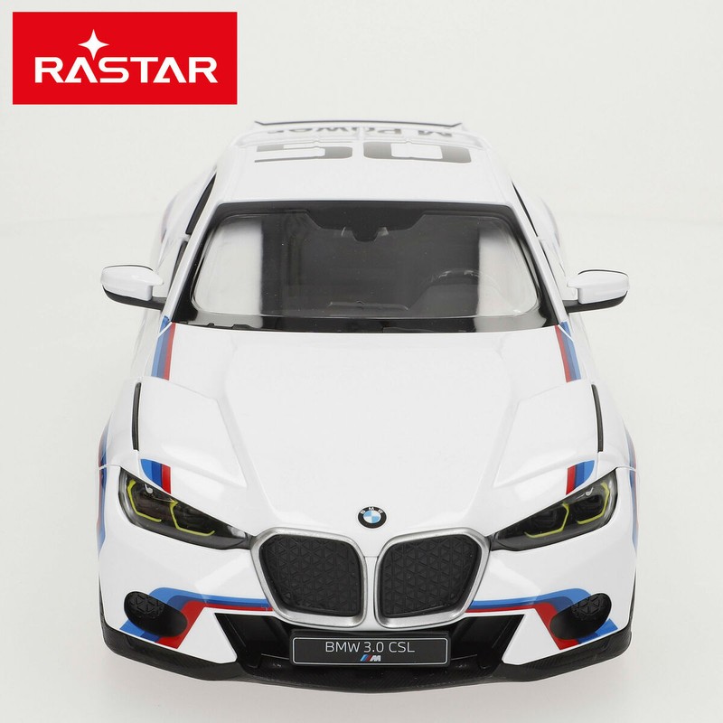 Coche teledirigido BMW 1:14 azul con luces encendidas