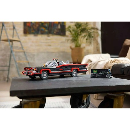 Set construcción educativo Batmobile Lego, vista frontal detallada