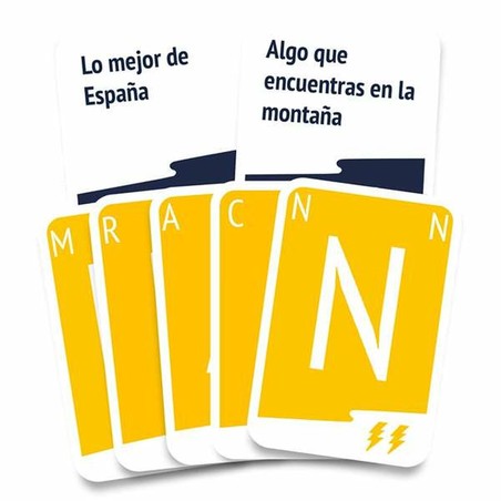 Detalle de cartas y accesorios del juego de mesa Asmodee Quick Stop