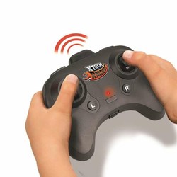 Juegos habilidad niños en acción, peonzas girando 2
