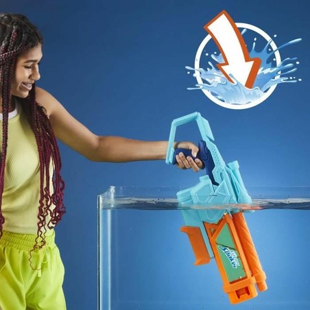 Pistola agua niños Hasbro, detalle