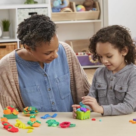Set de juego Play-Doh con herramientas de jardinería para niños