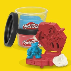 Manualidades niños Play-Doh Capitán América set escudo estampador 2