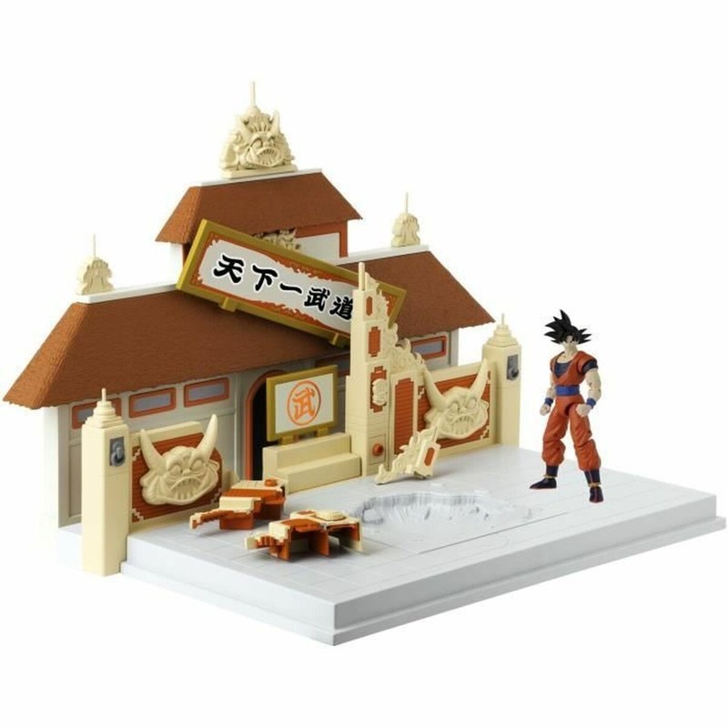 Figuras Dragon Ball niños 4 años en la arena