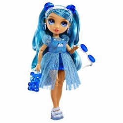 Muñeca Rainbow High Skyler con conjunto de moda y accesorios