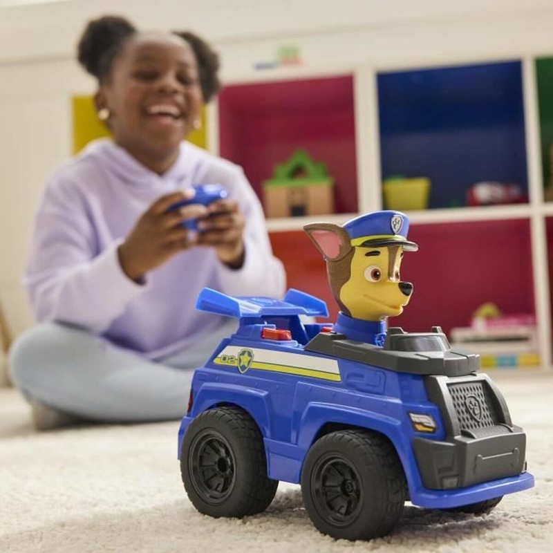 Coche Spin Master Chase, ideal para aventuras de coche radiocontrol todo terreno