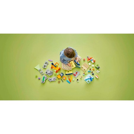 Bloques construcción infantiles, piezas de colores vibrantes