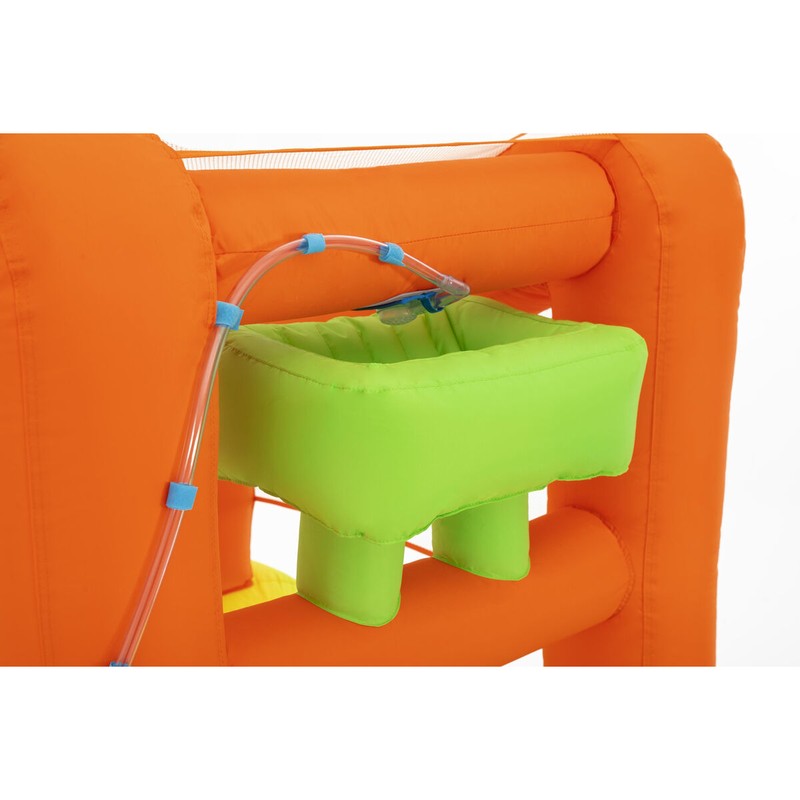 Centro de juegos acuático con chorros de agua para niños