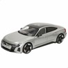 Coche Bburago Audi RS E-TRON GT 1:18 en exposición frontal