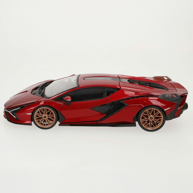 Coche miniatura alta calidad, vista lateral del Lamborghini