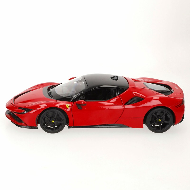 Vista trasera coche Bburago metal SF90 Stradale