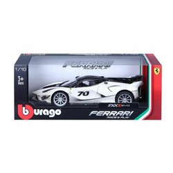 Coche Ferrari coleccionista Bburago FXX K-EVO #70 PE 1:18 vista frontal 2