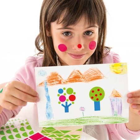 Set pintura niños con elementos decorativos azules