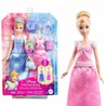 Muñeca Cenicienta Disney Princess con vestido azul brillante