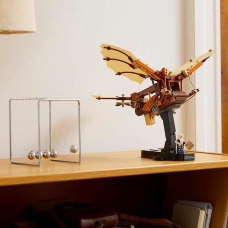 Modelo LEGO detallado de la invención de Da Vinci en exposición