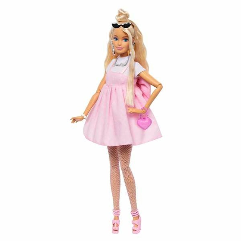 Barbie articulada de Mattel para juego imaginativo