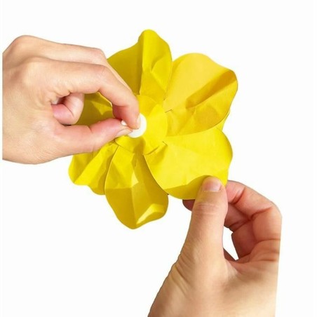 Primer plano de la plastilina colores vibrantes Clementoni IDEA