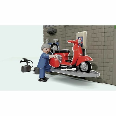 Juguete Vespa para niños en acción