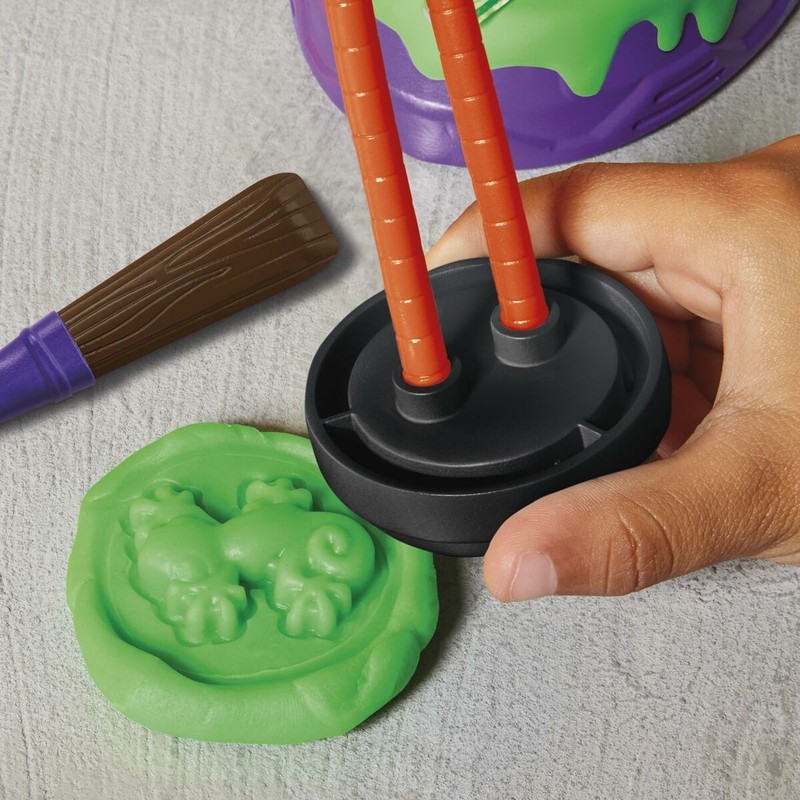 Detalles del kit manualidades infantil Hasbro