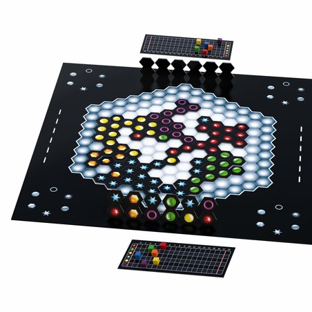 Niños y adultos disfrutando de un juego de mesa para desarrollar habilidades cognitivas
