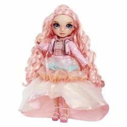 Muñeca Rainbow High Winter Wonderland con accesorios de moda